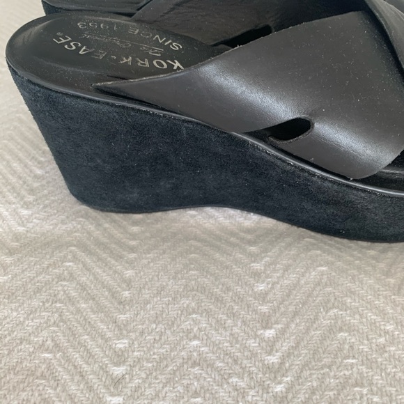 Vintage genuine leather Kirk-ease platform slides - Picture 3 of 4